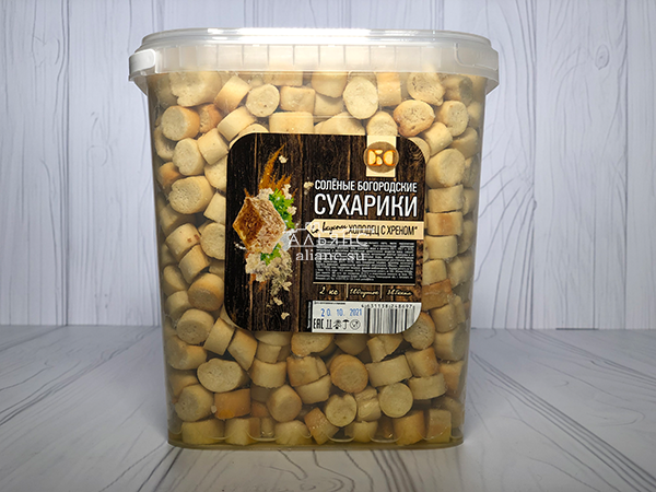 Сухарики с холодцом и хреном в Троицке