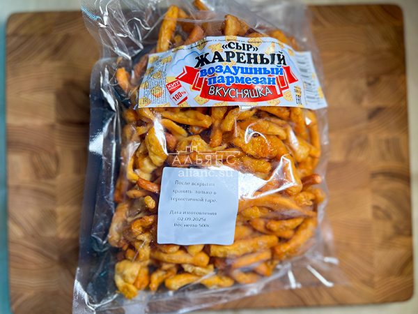 Жареный сыр "ВКУСНЯШКА" со вкусом пармезан (500 гр) в Троицке