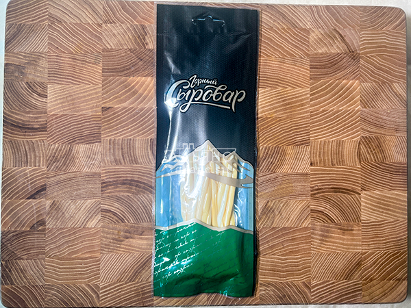 Сыр 60 гр ГОРНЫЙ СЫРОВАР (Нити копчёные) в Троицке