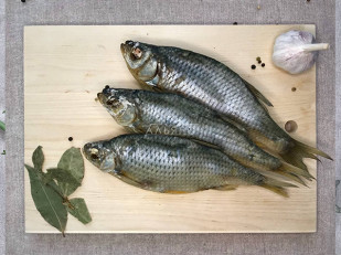 Колбаски сырокопченые 